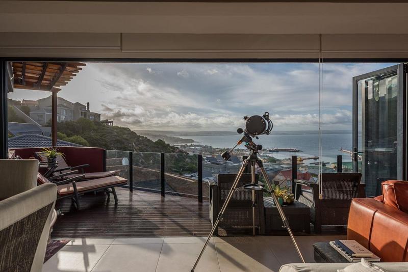 3 Bedroom Property for Sale in Linkside Western Cape